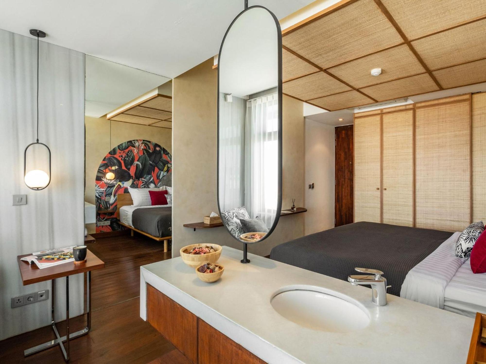 The Isvara By Cove Seminyak Buitenkant foto